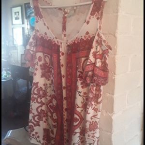 Cold shoulder lucky brand worn 1 time large